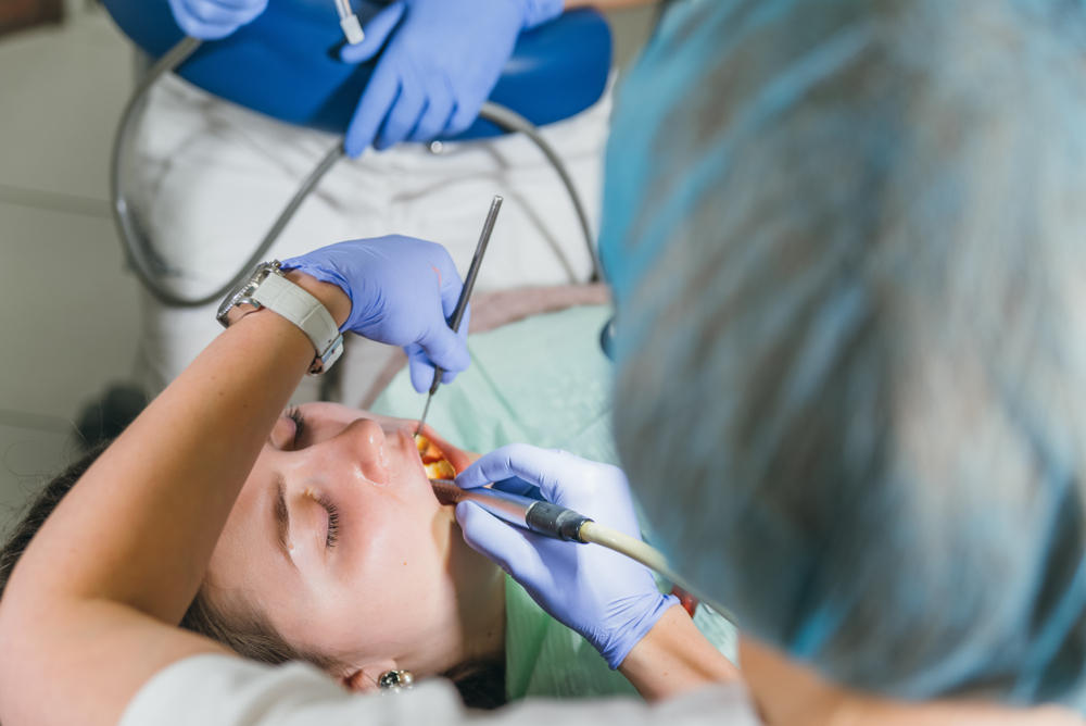 how to fix a broken dental crown what you should know